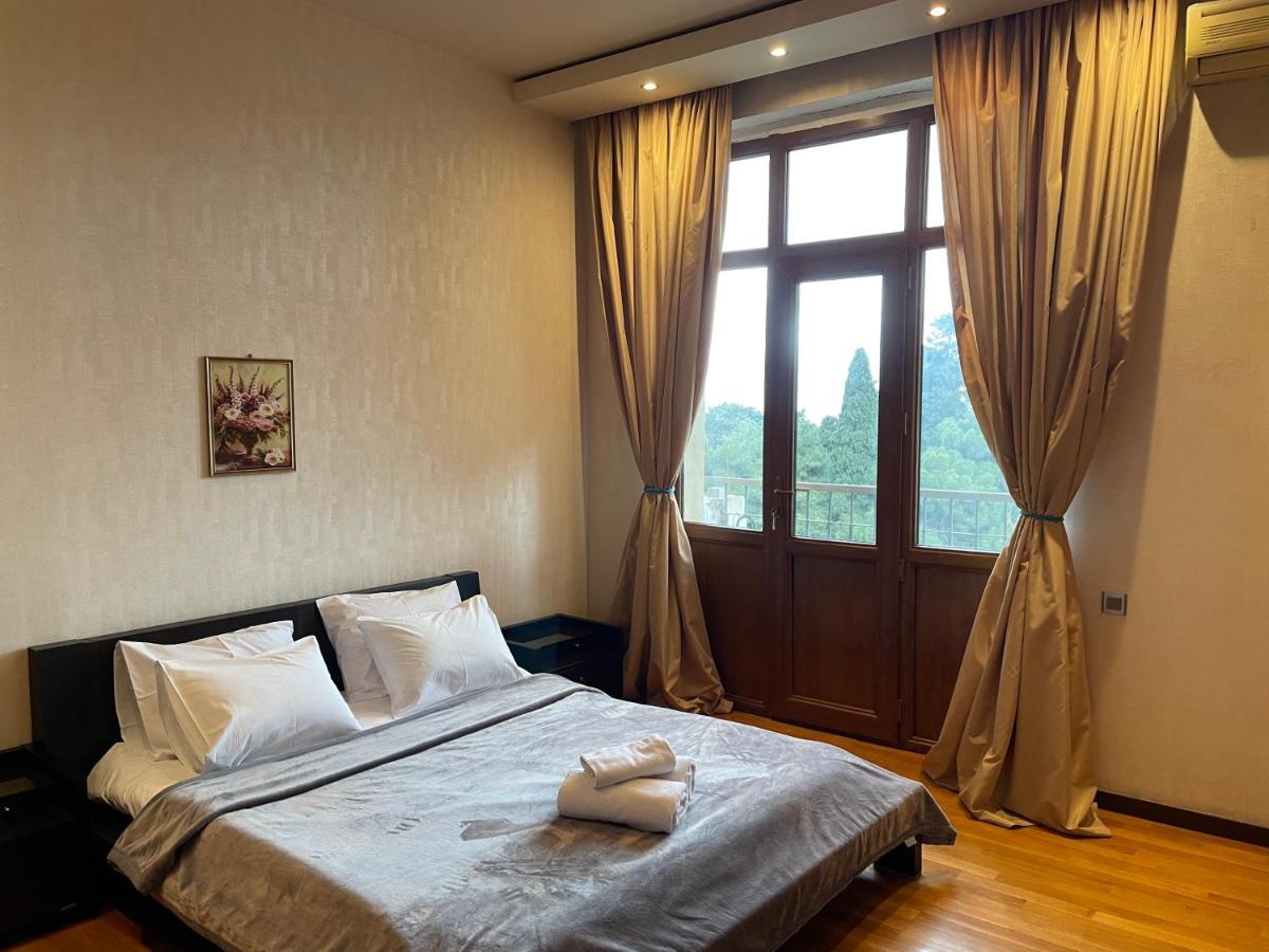 Gloriya Boulevard Apartment By Bakuapart Luaran gambar