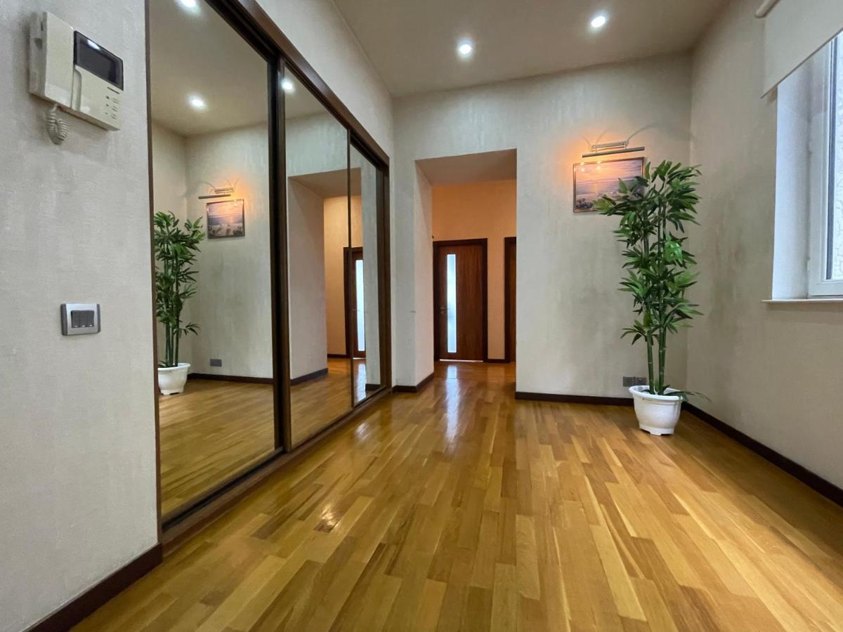 Gloriya Boulevard Apartment By Bakuapart Luaran gambar