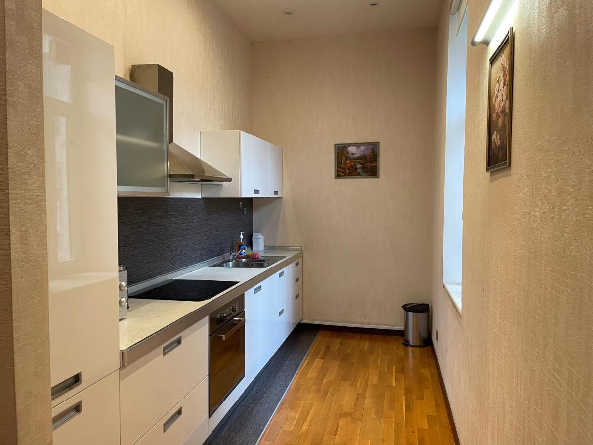 Gloriya Boulevard Apartment By Bakuapart Luaran gambar